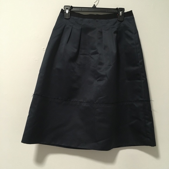 MADEWELL Satin Pleated A Line Midi Skirt - Picture 13 of 16